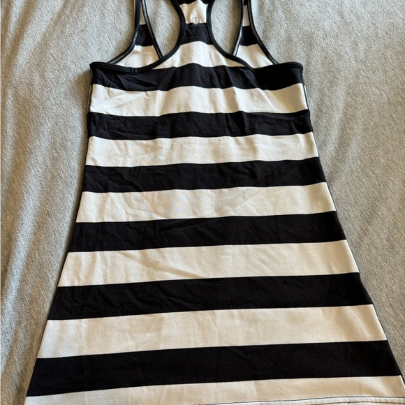 Lululemon Lot - Picture 8 of 12